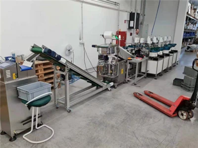 Automatic Counting Packaging Machines With Multiple Feeding Vibratory Bowls A...